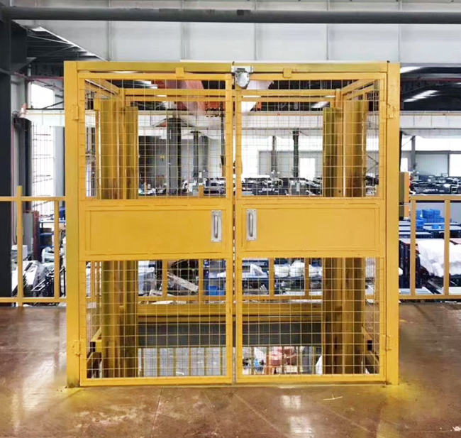 宜丰智能导轨式升降机亮相